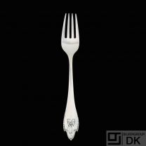 Georg Jensen. Silver Dinner Fork 012 - Akkeleje / Akeleje.