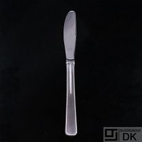 Hans Hansen. Silver Dinner Knife, Serrated. No. 17 / Arvesølv nr. 17