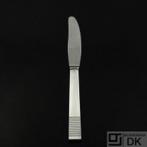 Georg Jensen Silver Dinner Knife, Long Handle, Serrated 017A - Parallel/ Relief