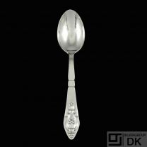 Georg Jensen. Silver Dessert Spoon 021 - Fuchsia / Klokke #2.