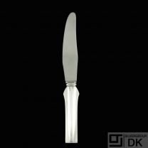 Georg Jensen. Sterling Silver Luncheon Knife (S/H) 023 - Agave / Elsinore #59.