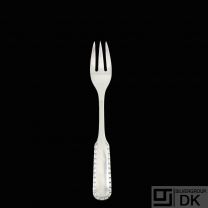 Georg Jensen. Silver Pastry Fork 043 - Perle / Rope #34.