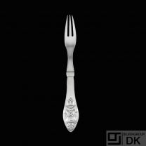 Georg Jensen. Silver Fruit / Child's Fork 071 - Fuchsia / Klokke #2.