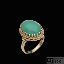 14k Gold Ring with Chrysoprase.