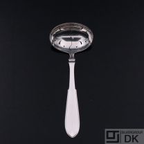 Hans Hansen. Silver Sprinkling Spoon. No. 1 / Arvesølv nr. 1