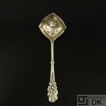Heimbürger Silver Sprinkling Spoon, Lightly Gilded 173V  - Mistletoe / Mistelten 