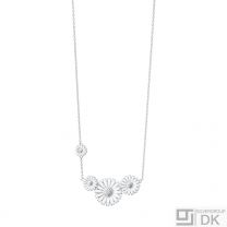 Georg Jensen. Sterling Silver DAISY four-flower Necklace with white Enamel.