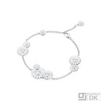 Georg Jensen. Sterling Silver DAISY 9-flower Bracelet with white Enamel.