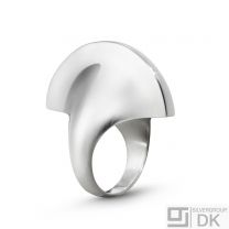 Georg Jensen. Sterling Silver Ring #121A - Archive Collection.