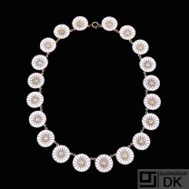 A. Michelsen. Gilded Sterling Silver Daisy Necklace with White Enamel - 18mm.