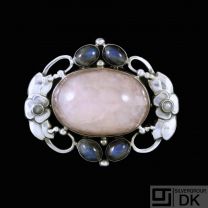 Georg Jensen. 826S Silver Brooch #78 with Rose Quartz, Labradorite and Pearls - 1904-1908 Hallmarks