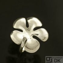 Danish Silver Ring, Flower - Lund Copenhagen