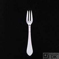 Georg Jensen. Silver Pastry Fork 043 - Continental / Antik
