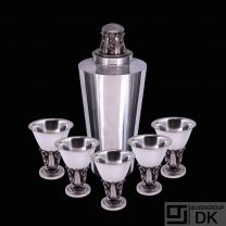 Aage Weimar. Art nouveau Sterling Silver Cocktail Shaker and Cups.