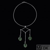 Bent Knudsen. Sterling Silver Neckring with Glass Ball-Pendant.