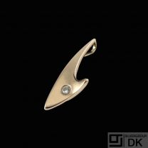 Bent Knudsen - Denmark. 14k Gold Pendant #2 with Diamond 0,08ct.