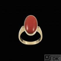 Carl Johan Antonsen. 14k Gold Ring with Coral.