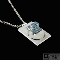 F. Hingelberg. Sterling Silver Pendant with glazed Ceramic.
