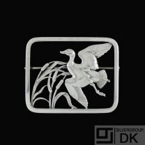 Georg Jensen. Sterling Silver Brooch #300 - Hugo Liisberg.