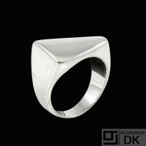 Georg Jensen. Sterling Silver Ring #141 - Plaza - Henning Koppel. Size 54mm