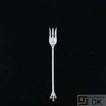 Sterling Silver Oyster Fork. Danish Crown / Dansk Krone.