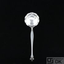 Sterling Silver Serving Spoon, 15 cm. Danish Crown / Dansk Krone.