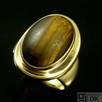 Georg Jensen. 18k Gold Ring with Tiger's Eye #1046A - Harald Nielsen