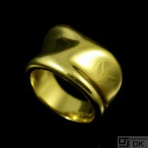 Minas Spiridis. 18k Gold Ring. 1980s
