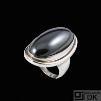 Georg Jensen. Sterling Silver Ring #46E with Hematite - Harald Nielsen - 59mm.