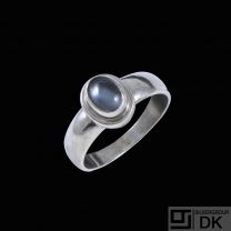 Georg Jensen. Sterling Silver Ring with Moonstone #46C - Harald Nielsen.