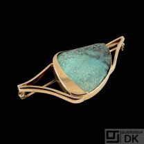 Harald William Jensen. 14k Gold Brooch with Turquoise.