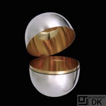 Georg Jensen. Sterling Silver Bonbonniere - Super Ellipse Egg #1147A - Piet Hein - Special Edition. 