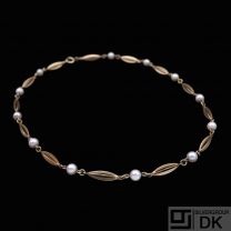 Hermann Siersbøl. Handmade 14k Gold Necklace with Pearls.