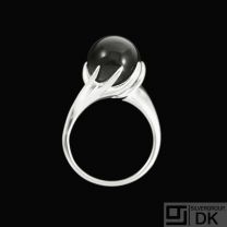 Lund Copenhagen. Sterling Silver Ring with Onyx.