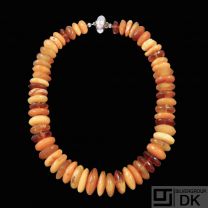 Kirsten Pontoppidan. Danish Amber Necklace with silver/gold Ball Clasp.