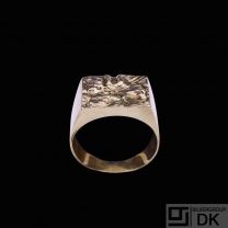 Knud Lind - Denmark. 8k Gold Ring.