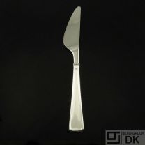 Georg Jensen. Sterling Silver Luncheon knife, serrated 027 -  Koppel #101.