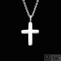 Kurt Nielsen. Sterling Silver 'Cross of Faith' Pendant - KNDK41