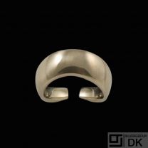 Palle Bisgaard - Denmark. 18k Gold Ring #7 - 51mm.