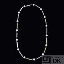 F. Hingelberg. Solid 14k White Gold Necklace with Pearls. 1960s.