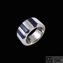 Sørresiig - Denmark. Sterling Silver Ring with Lapis Lazuli.