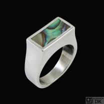 Palle Bisgaard - Denmark. Sterling Silver Ring with Abelone #12. 1960s