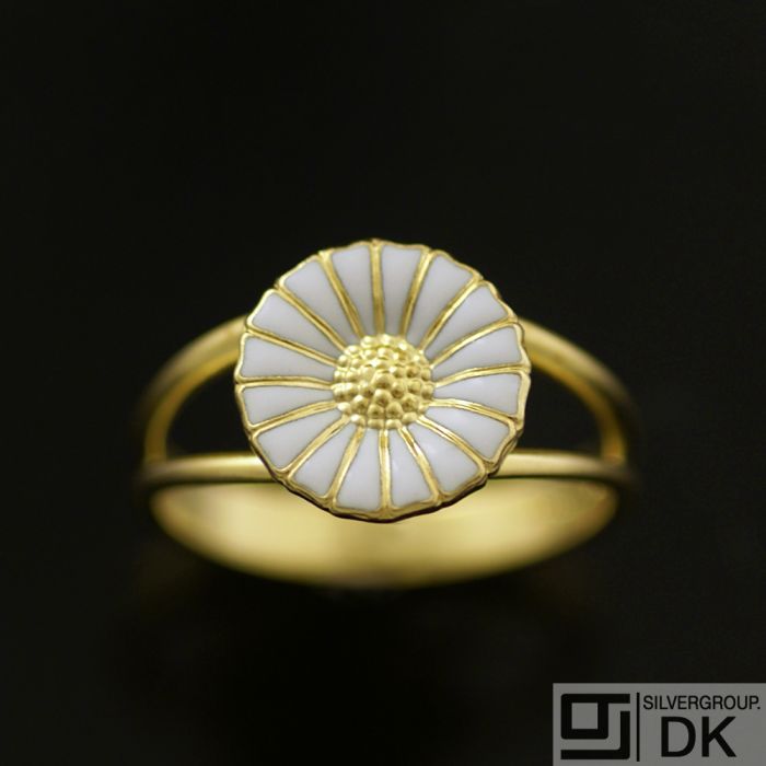 B Vintage Danish Gilded Silver Daisy Ring w/ White Enamel 18 mm Hertz 