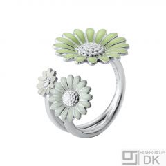 Georg Jensen / Stine Goya. DAISY 3-Flower Ring. Sterling Silver & Multi Colored Enamel.